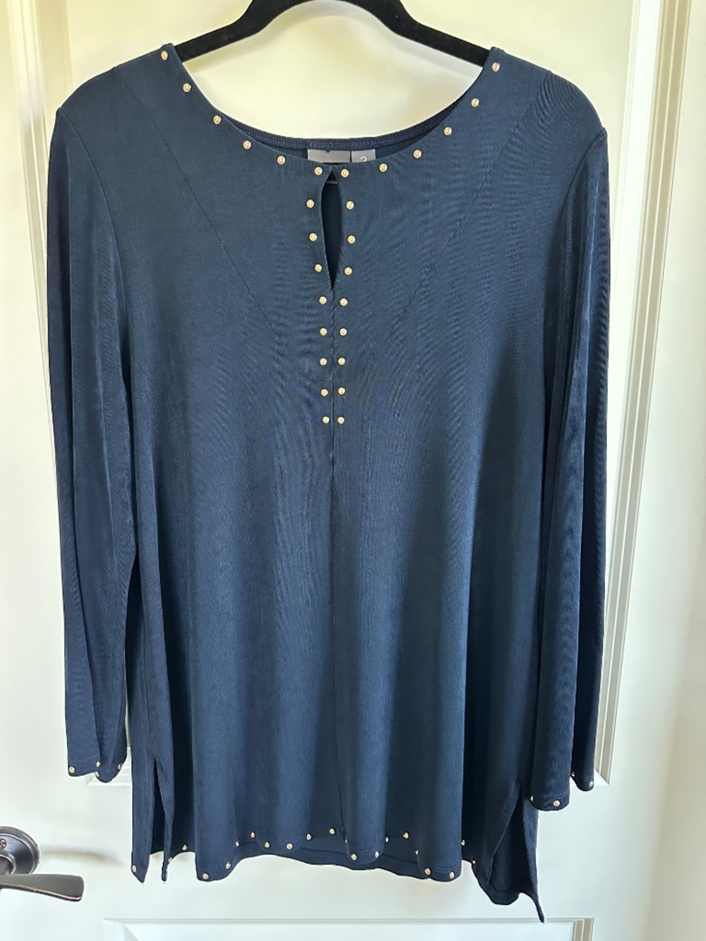 Chico's Travelers Ink Navy Tunic with Gold studs Chico's Size 2 / US 12 /L - Picture 2 of 11